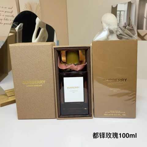 Burberry Tudor Rose Eau de Parfum