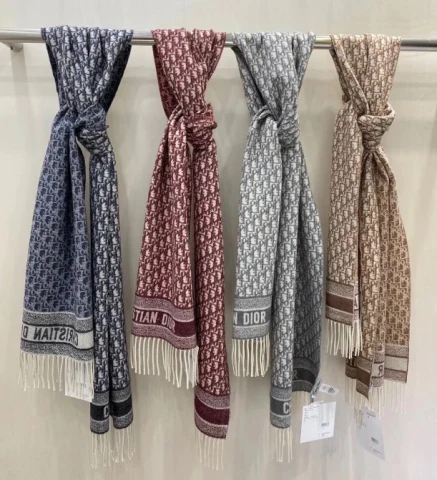 Scarf