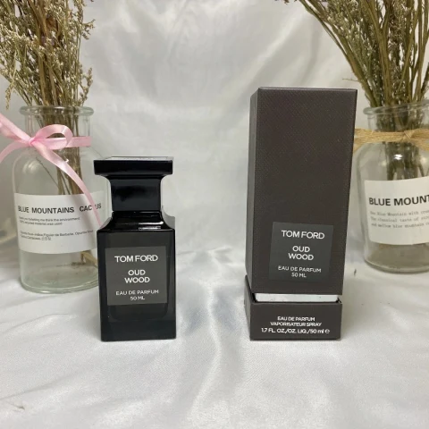 Tom Ford Oud Wood Eau de Parfum