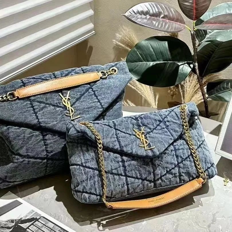 Saint Laurent Le 5 7 Crossbody Bag