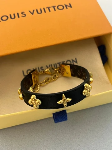 Louis Vuitton Monogram Flower Stud Bracelet