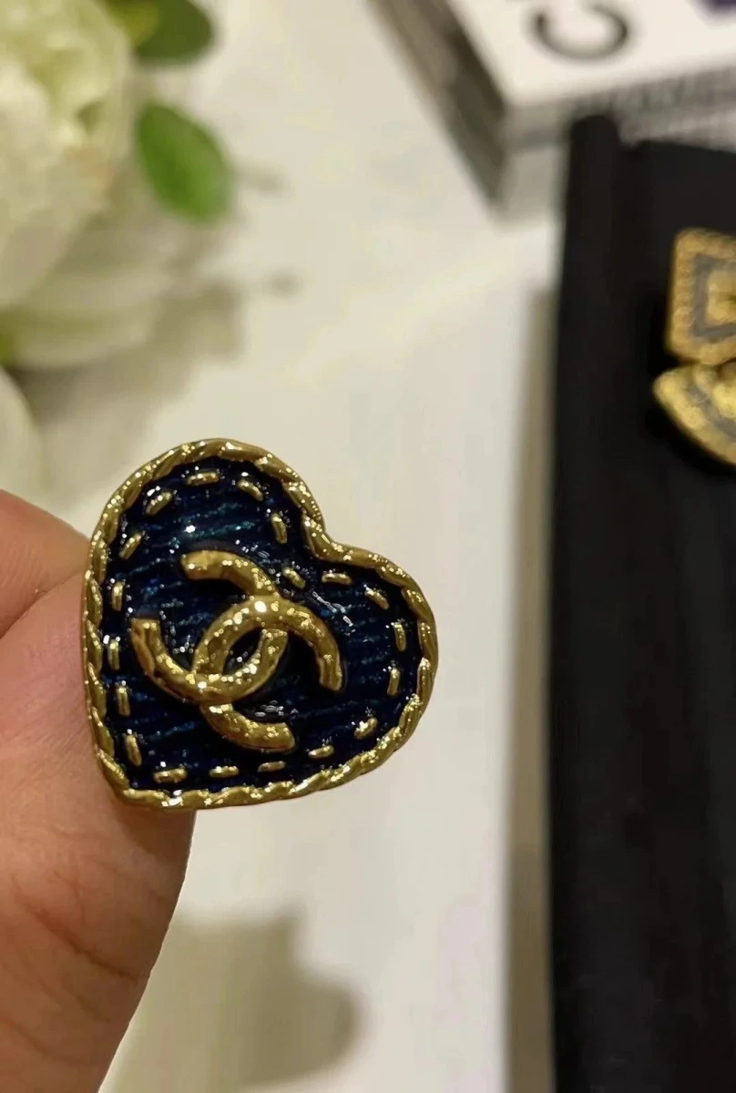 Chanel Heart-shaped CC Ring