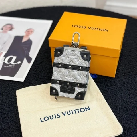 Louis Vuitton Petite Malle Keychain Bag