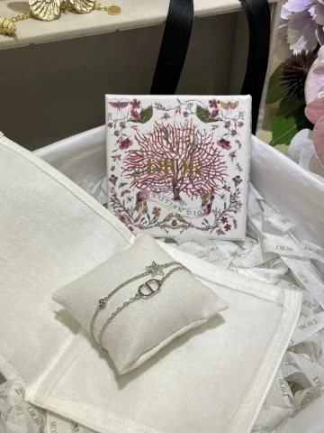 Dior Rose des Vents Bracelet