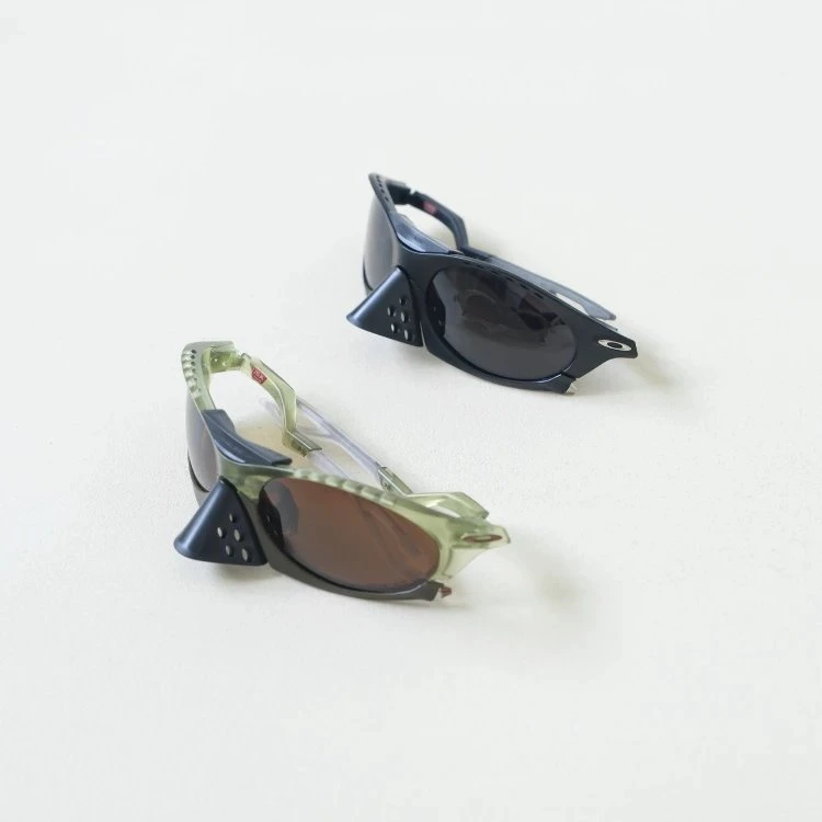 Oakley O2 XL Sunglasses