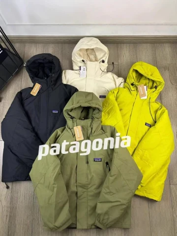 Patagonia Jacket - Hooded Insulated