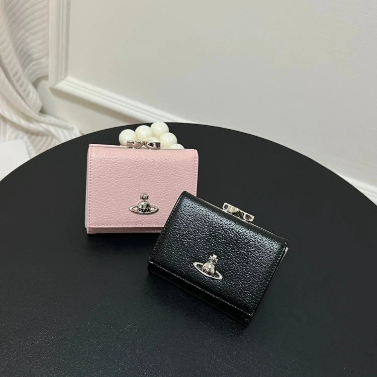 Vivienne Westwood Orb Clutch Wallet Tri-Fold Wallet