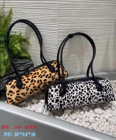 Handbag - Barrel Shape