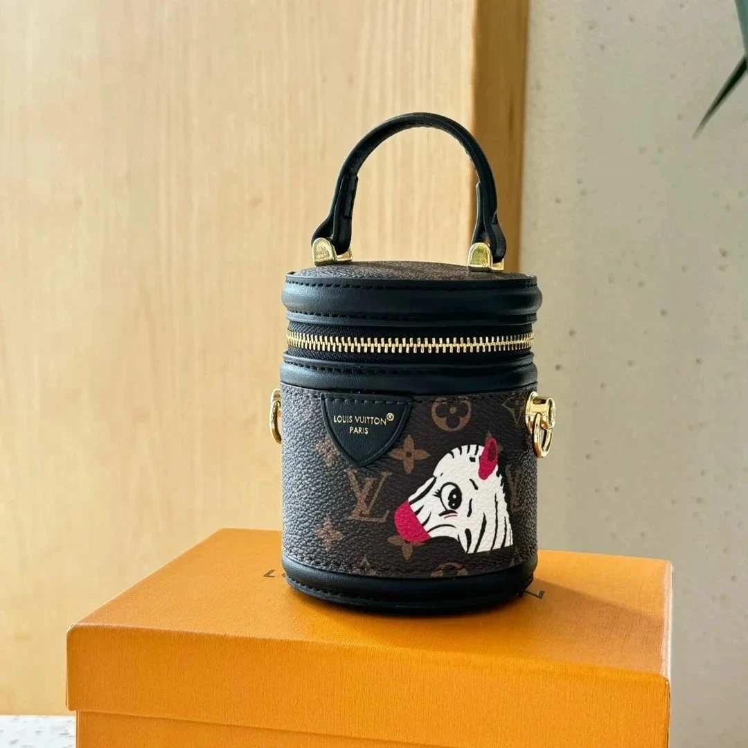 Louis Vuitton Mini Bucket Crossbody Bag