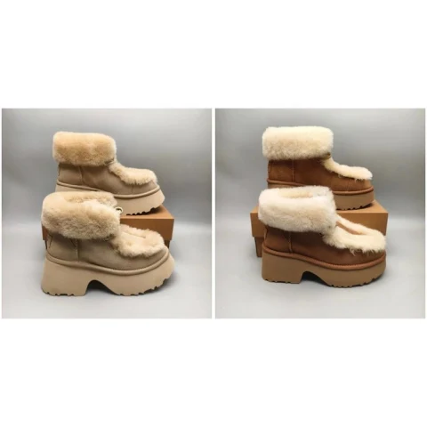 UGG Mini Platform Snow Boots