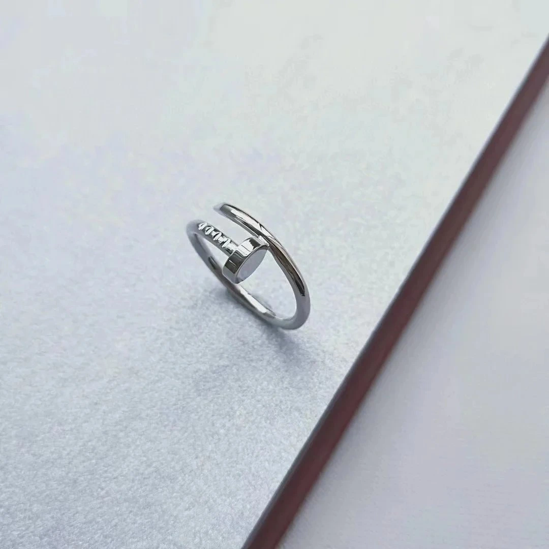Cartier Juste un Clou Ring