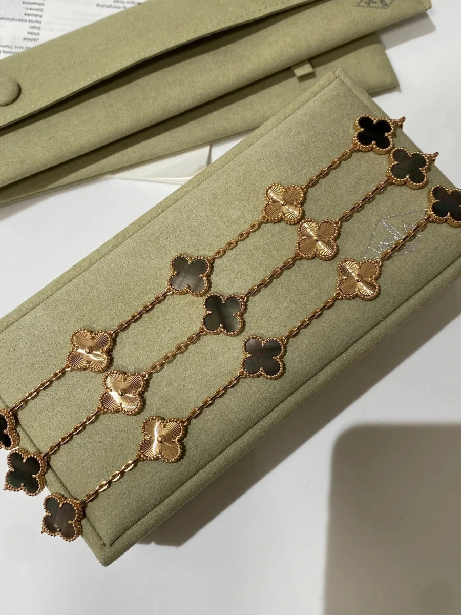 Van Cleef & Arpels Alhambra Bracelet