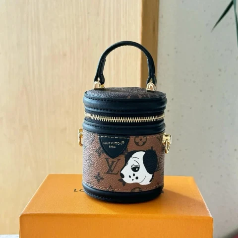 Louis Vuitton Petite Malle Crossbody Bag