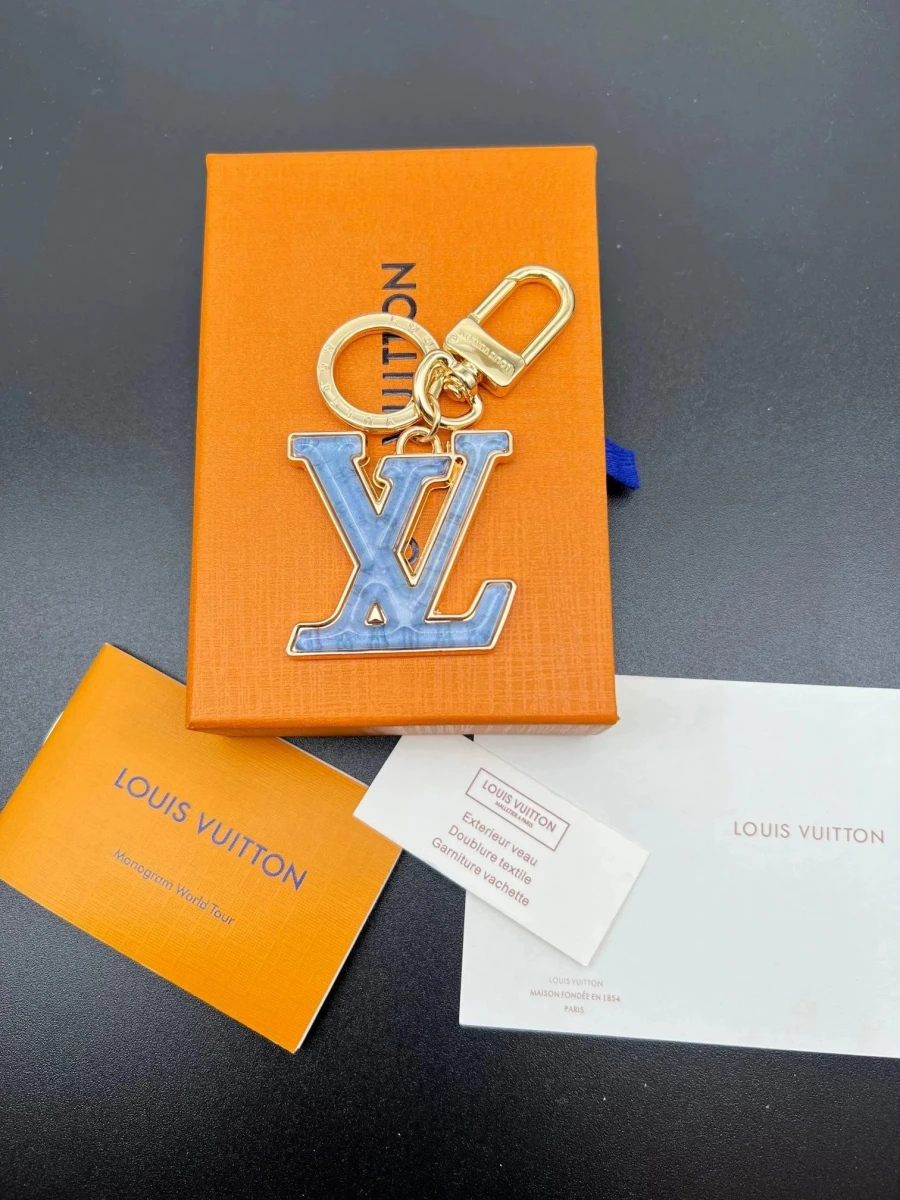 Louis Vuitton Monogram World Tour Keychain