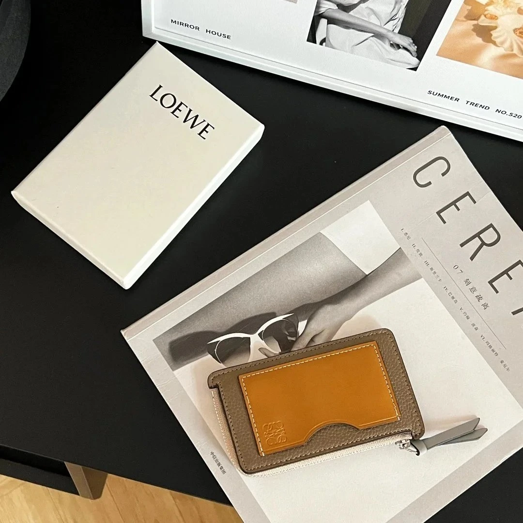 Loewe Puzzle Cardholder