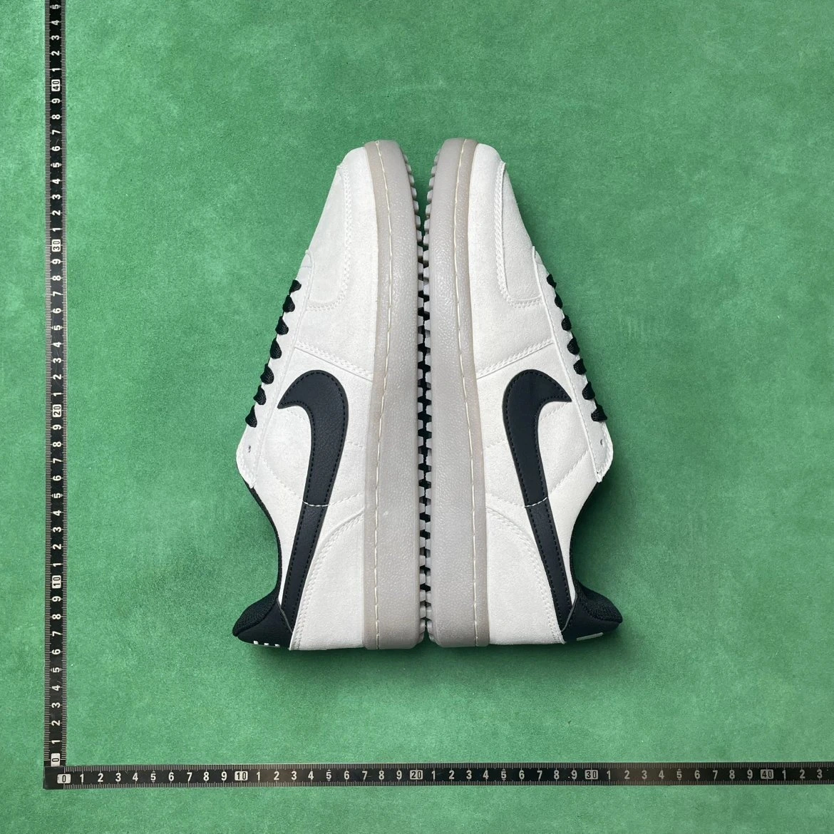 Nike Cortez Low-Top Sneakers