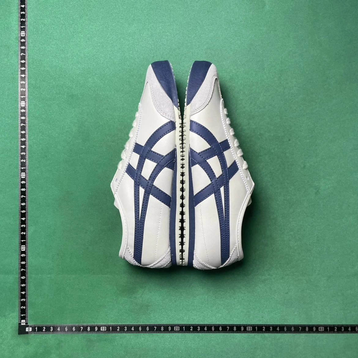 Onitsuka Tiger Mexico 66 Sneakers
