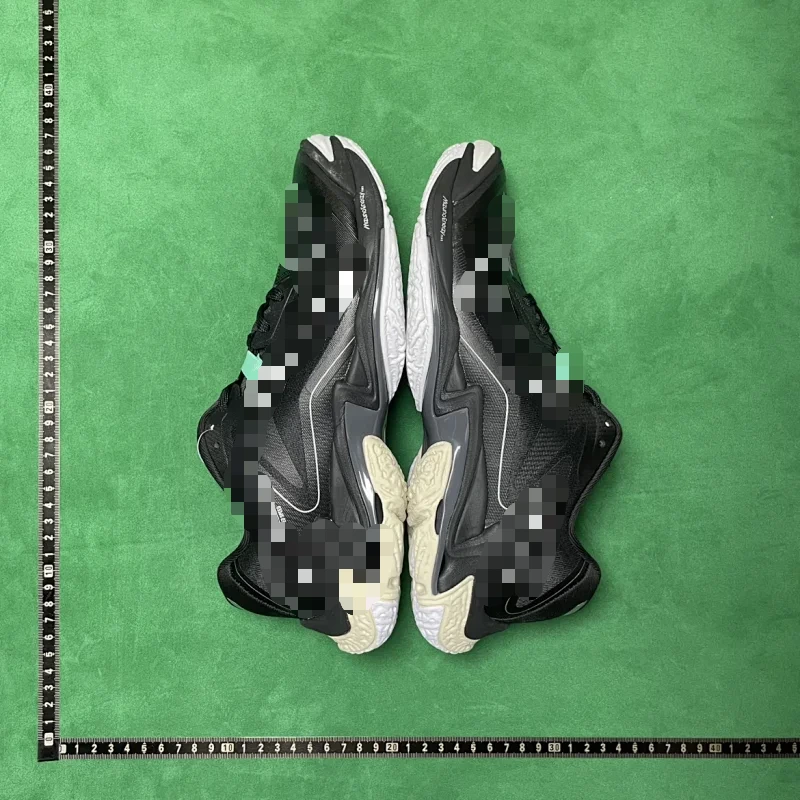 Mizuno Wave Rider 27 Running Shoes