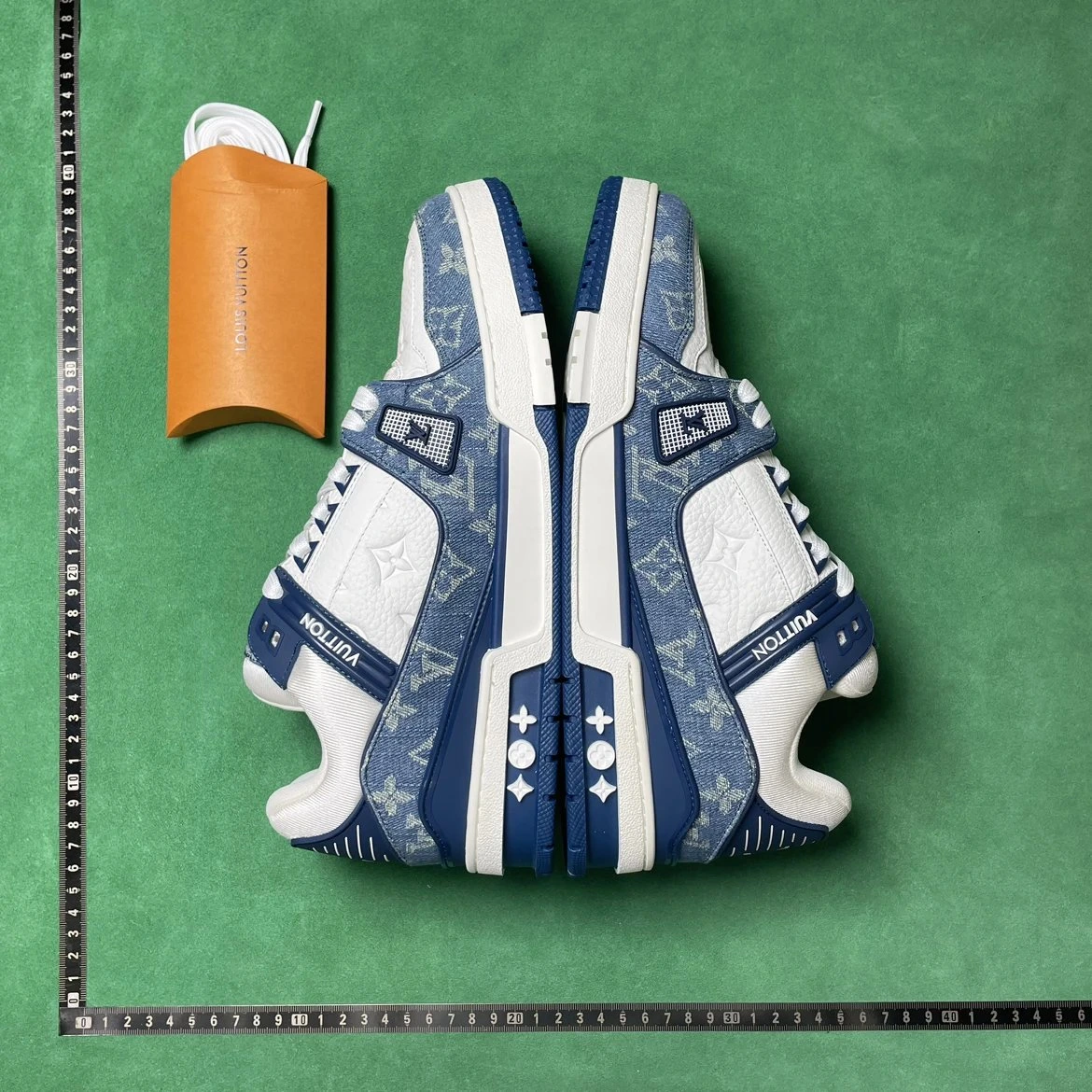 Louis Vuitton LV Trainer Sneakers