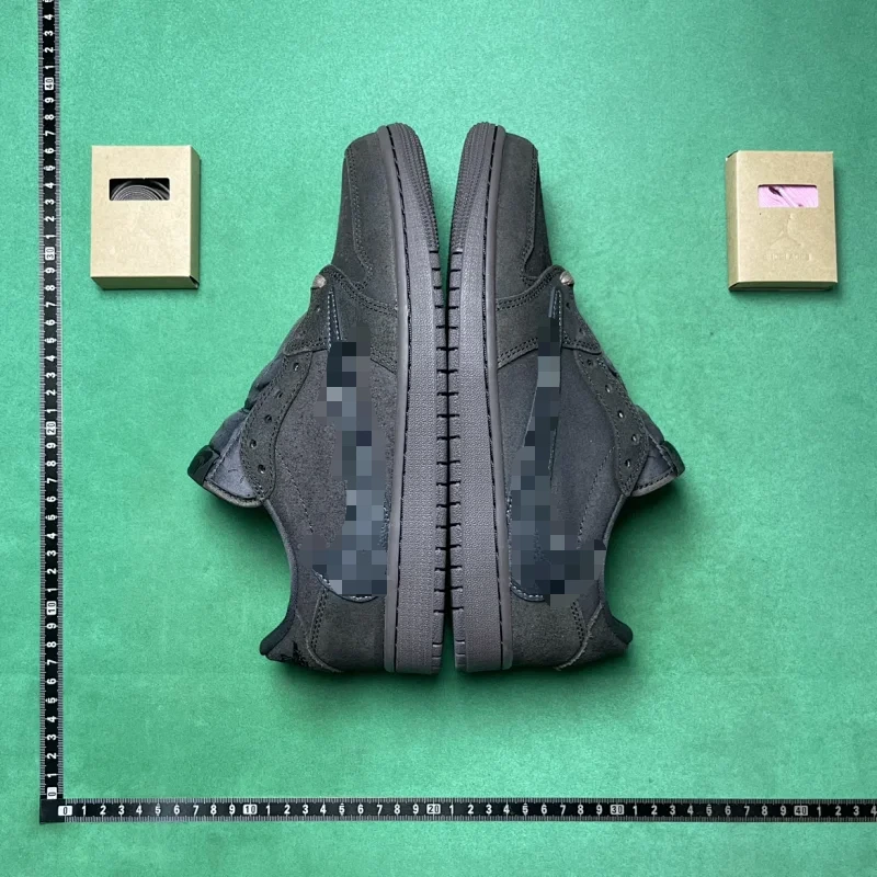 Nike Air Jordan 1 Low OG Sneakers