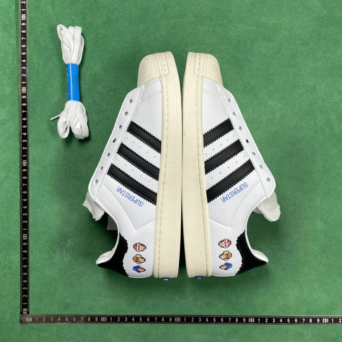 Adidas Superstar Sneakers