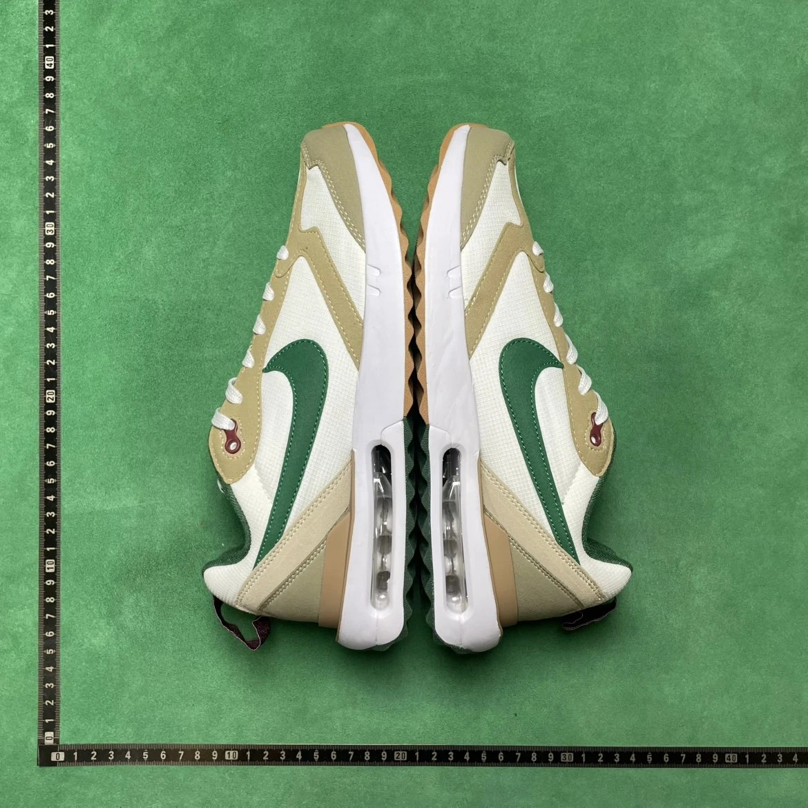 Nike Air Max Dawn Casual Sneakers