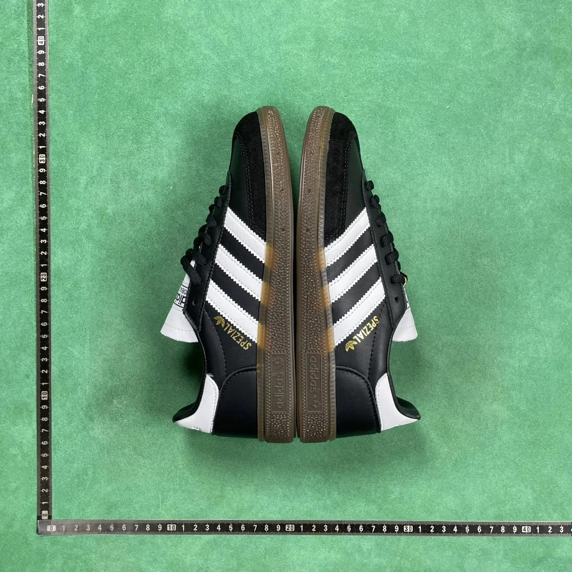 Adidas Spezial Sneakers