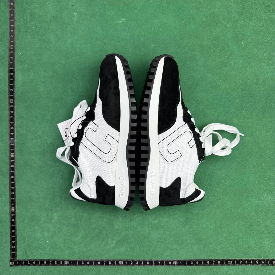Dior B23 Sneakers