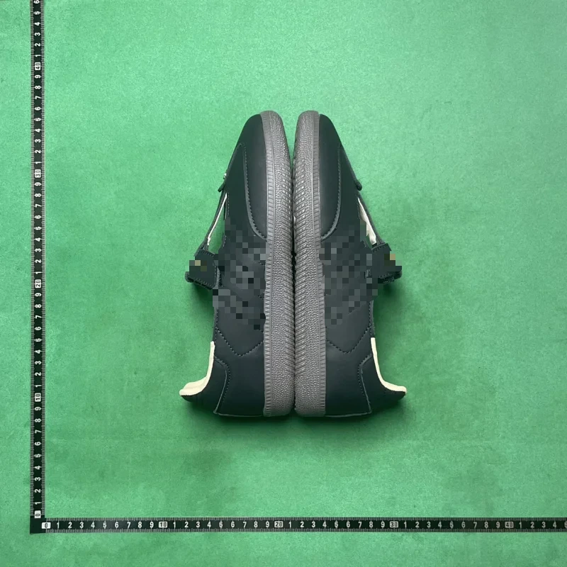 Adidas Samba Sneakers