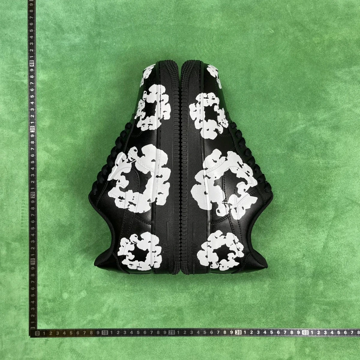 Nike Air Force 1 '07 Sneakers
