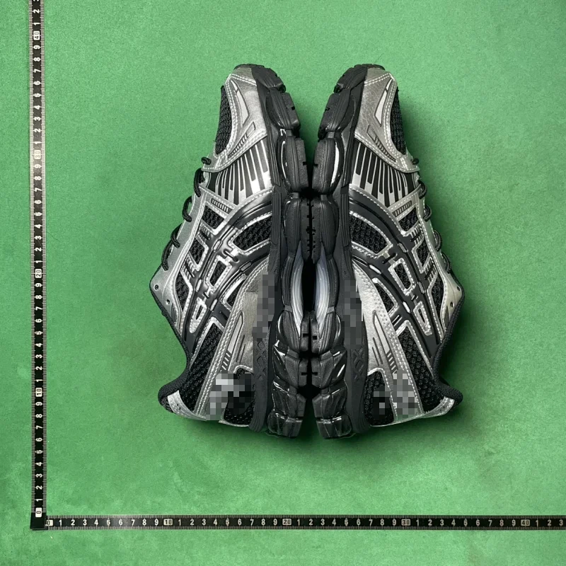 ASICS GEL-KAYANO Running Shoes