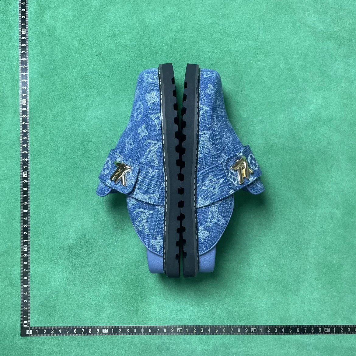 Louis Vuitton LV Archlight Slide Sandals