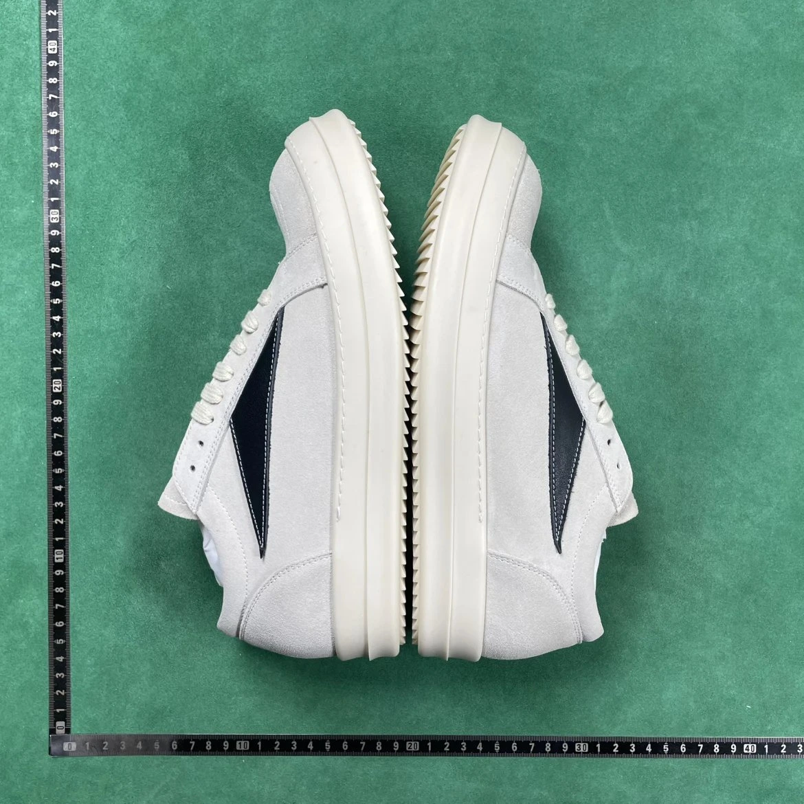 Rick Owens Geobasket Low-Top Sneakers