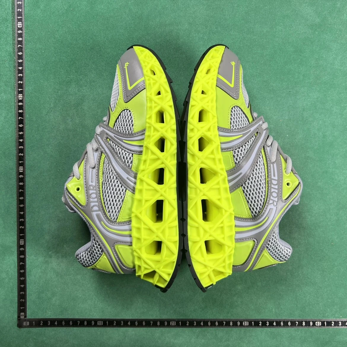 Dior B35 Sneakers