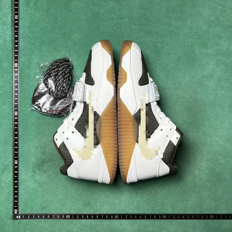 Nike SB Chron 2 Basketball Shoes