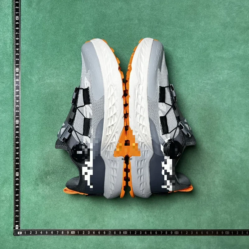 and wander AW-01 Trail Running Shoes