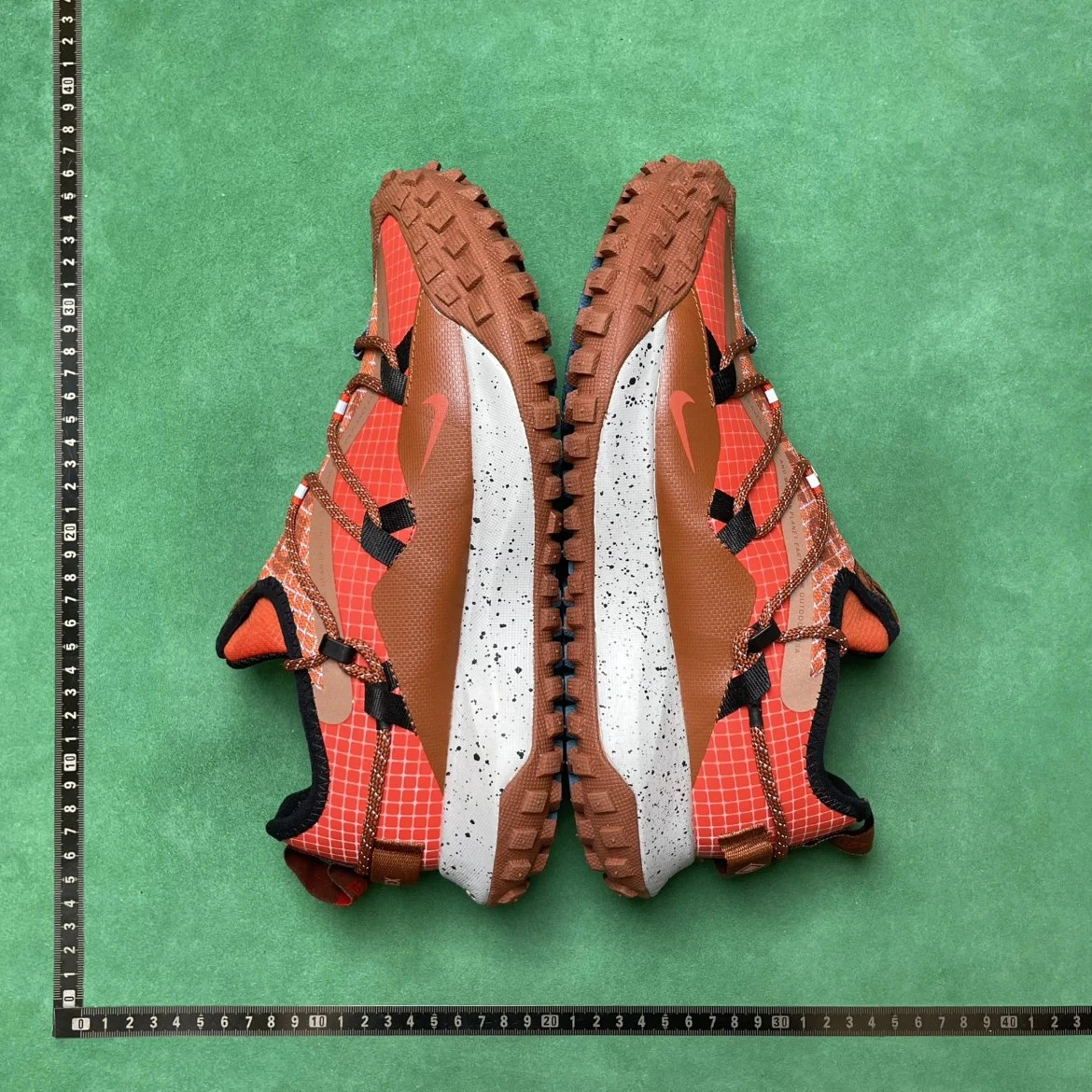 Nike ACG Mountain Fly 2 Low Outdoor Trail Shoes
