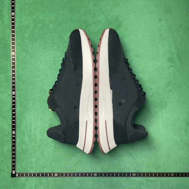 Low-Top Sneakers