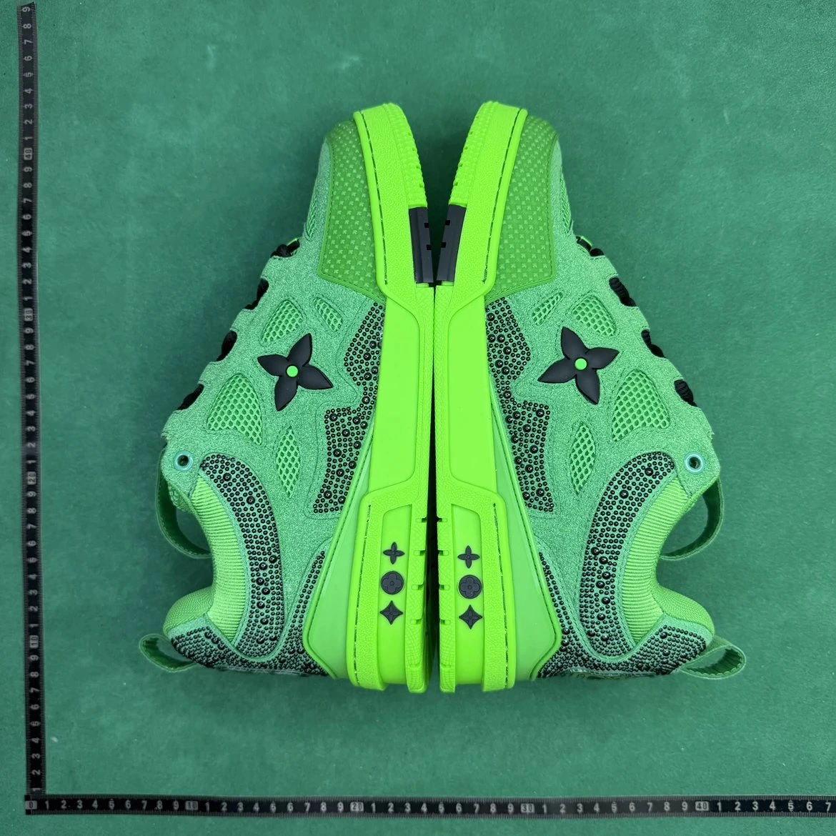 Louis Vuitton LV Trainer Sneakers