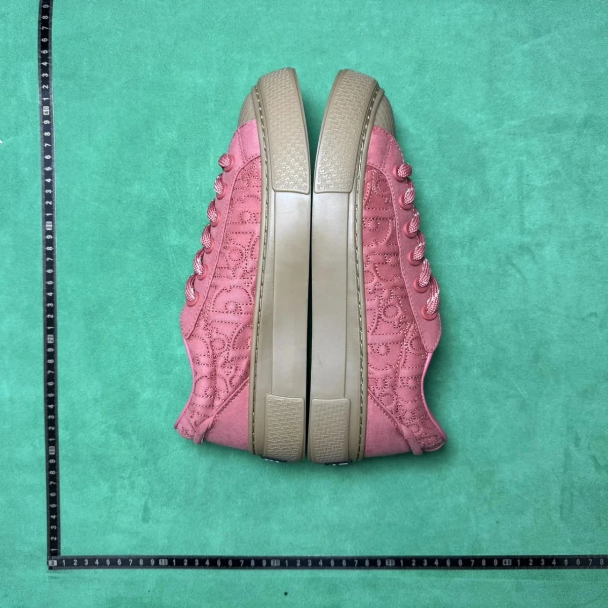 Dior B23 Sneakers