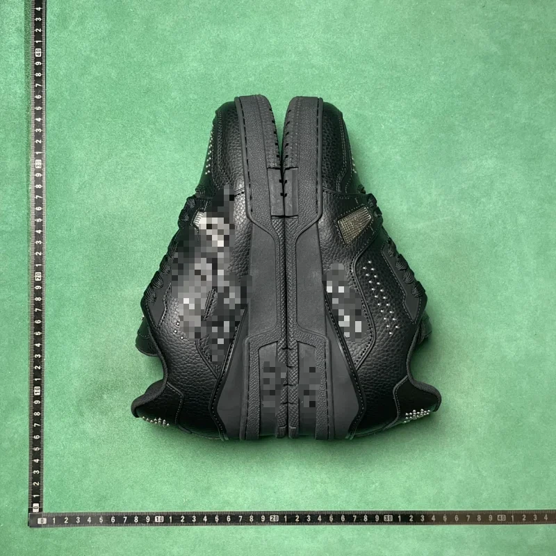 Louis Vuitton LV Trainer Sneakers