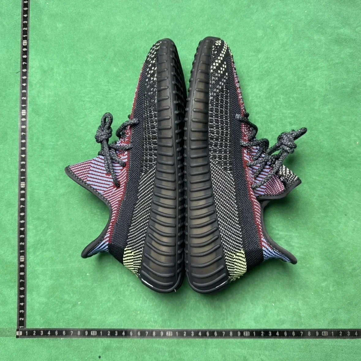 Adidas Yeezy Boost 350 V2 Sneakers