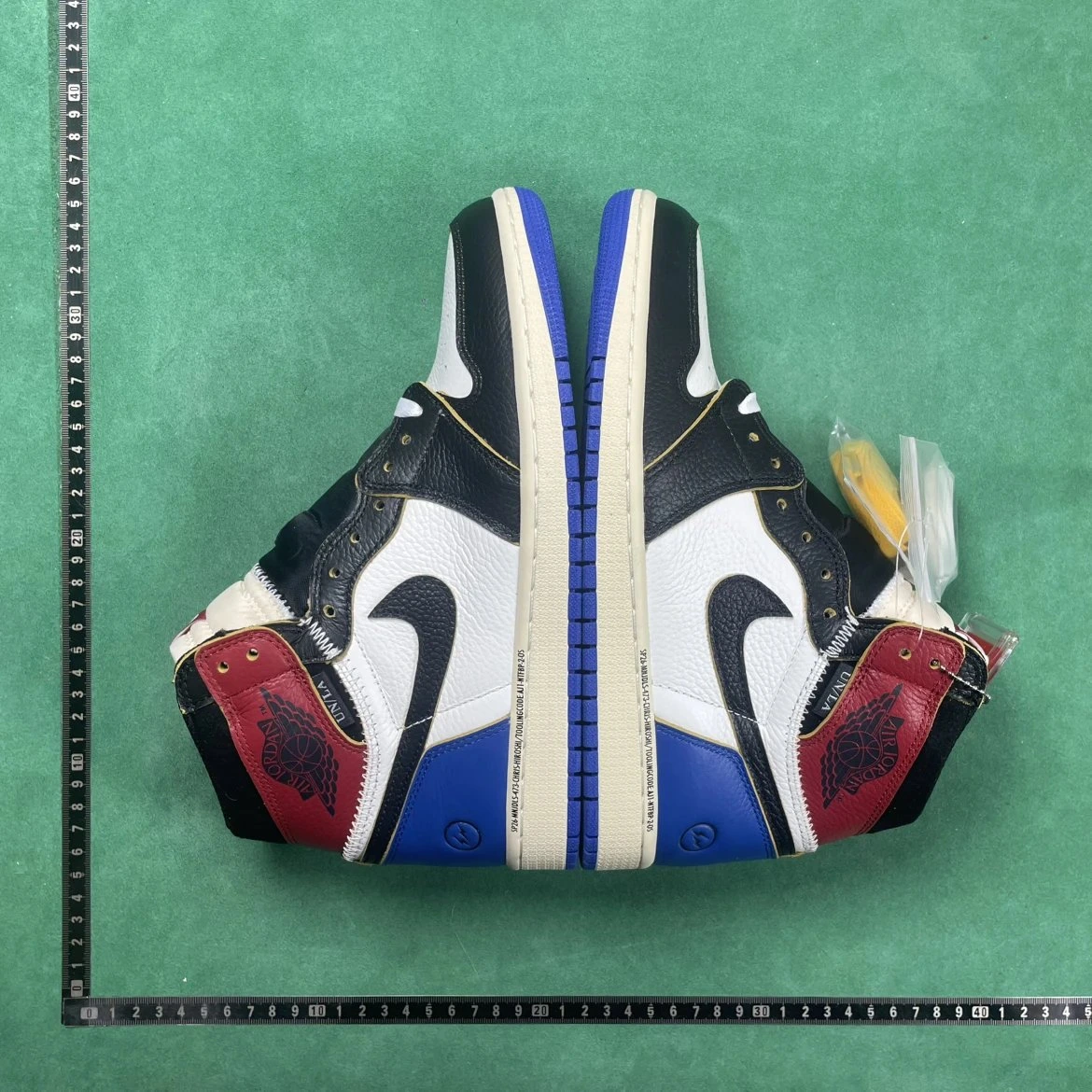 Nike Air Jordan 1 High-Top Basketball Shoes
