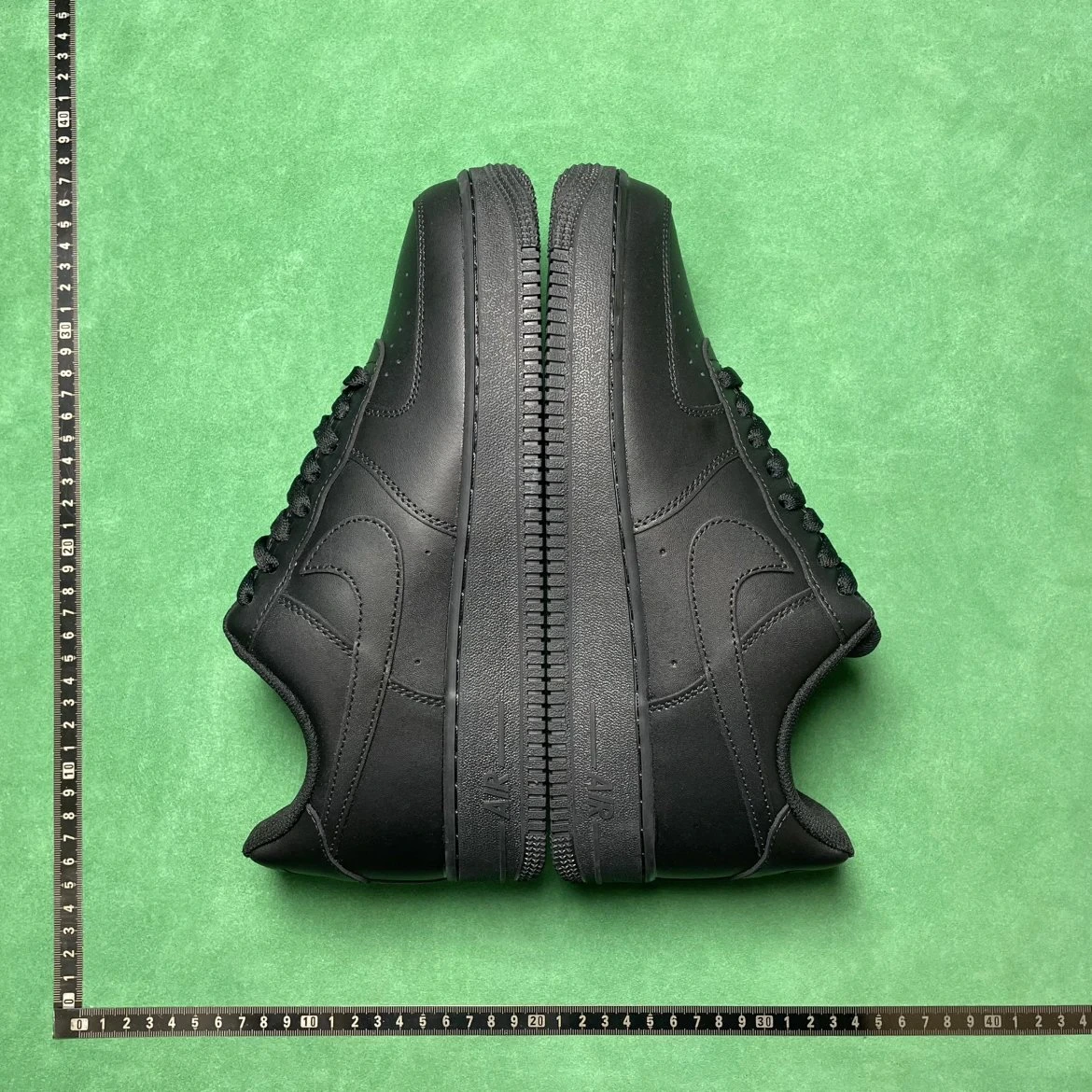Nike Air Force 1 Sneakers