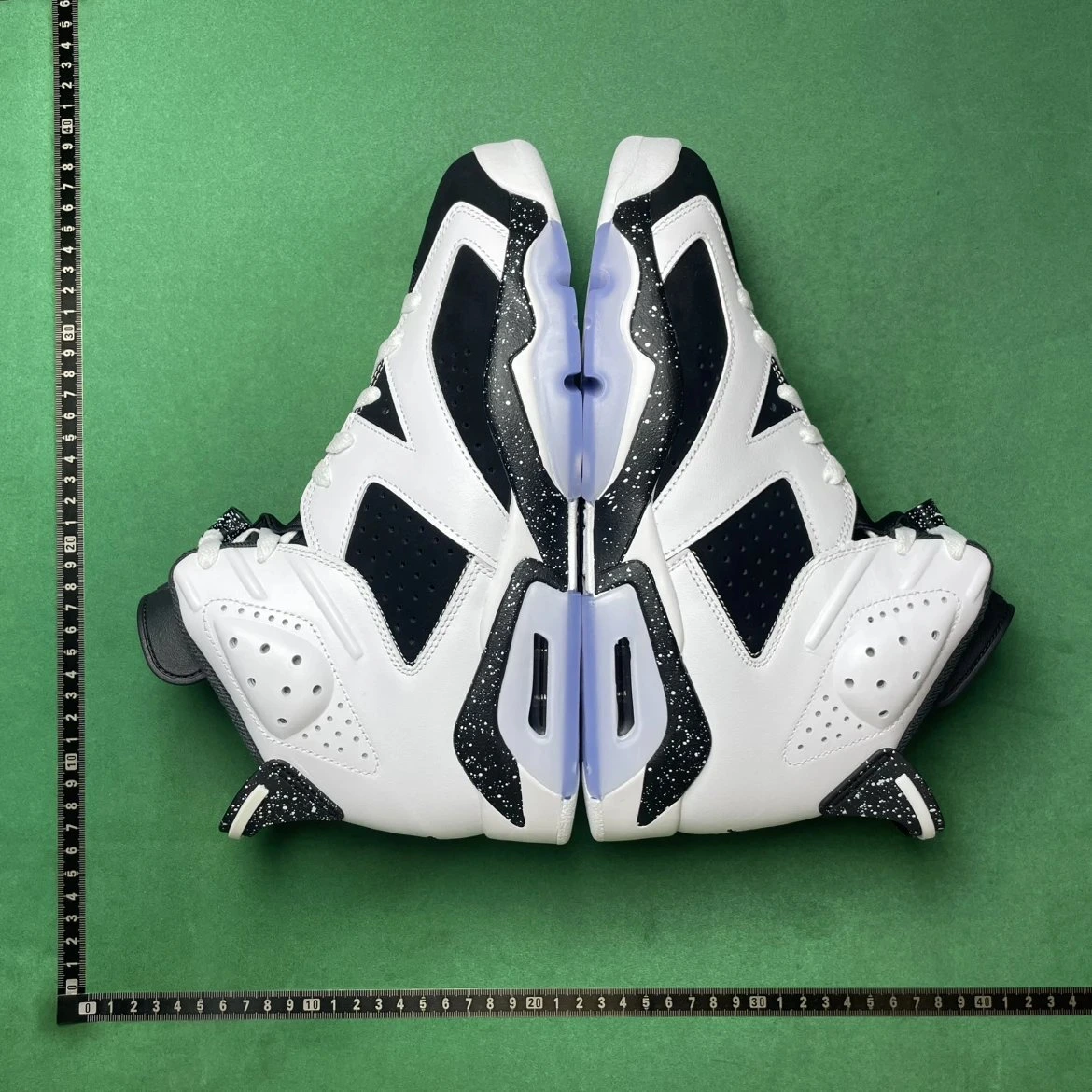 Nike Air Jordan 6 Basketball Shoes