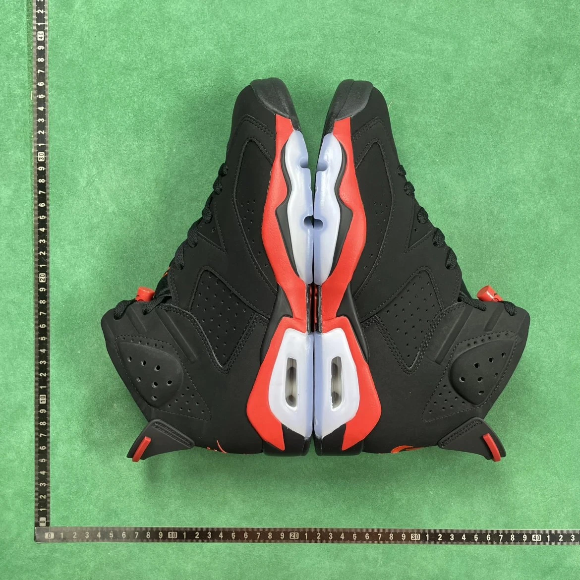 Nike Air Jordan 6 Basketball Shoes