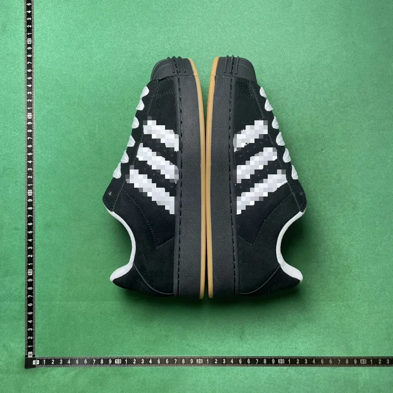 Adidas Superstar Sneakers