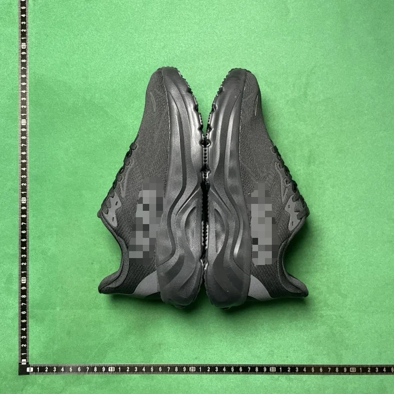 Hoka Speedgoat Running Shoes