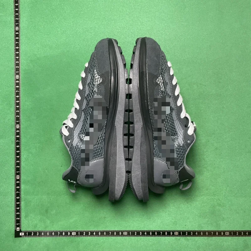 Nike LDWaffle Sneakers