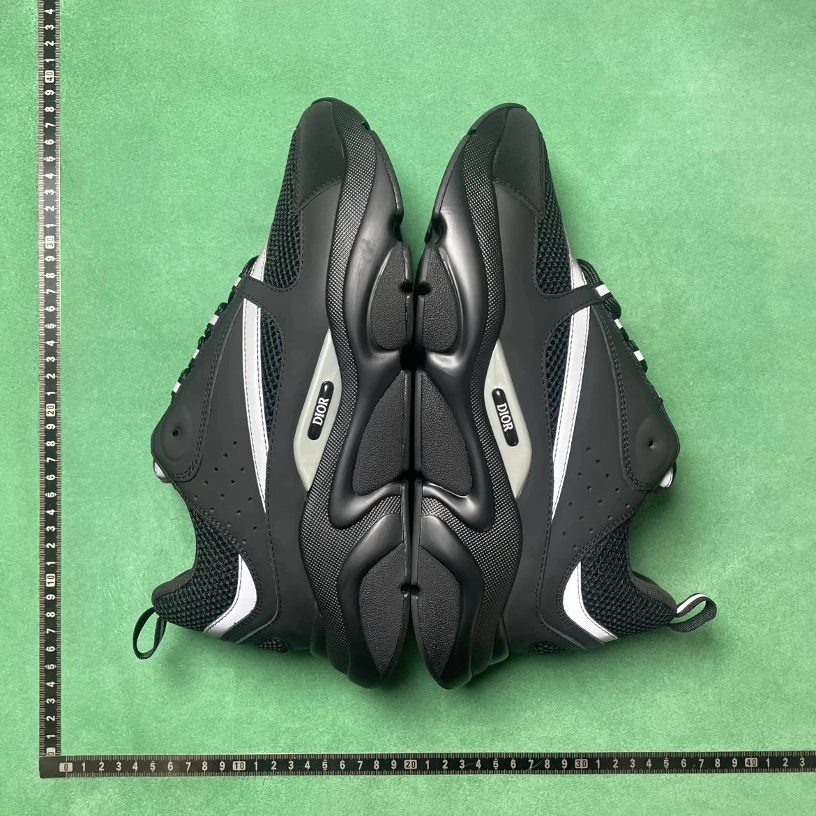 Dior B23 Sneakers